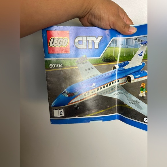 Lego City 60104  Airplane Manual Instructions - Picture 3 of 8